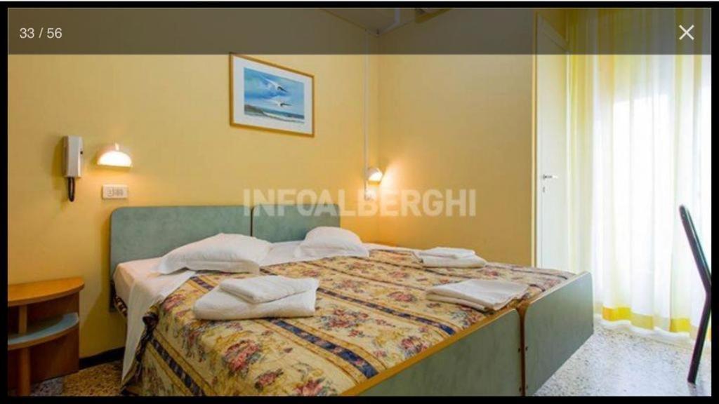 Hotel Piccari Nuova Gestione 里米尼 外观 照片